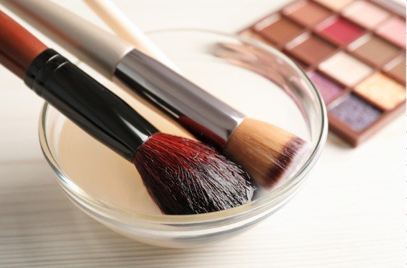 Quick Spot Cleaning for Daily Maintenance