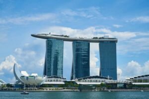Singapore: Clean, Safe, and Effortlessly Navigable