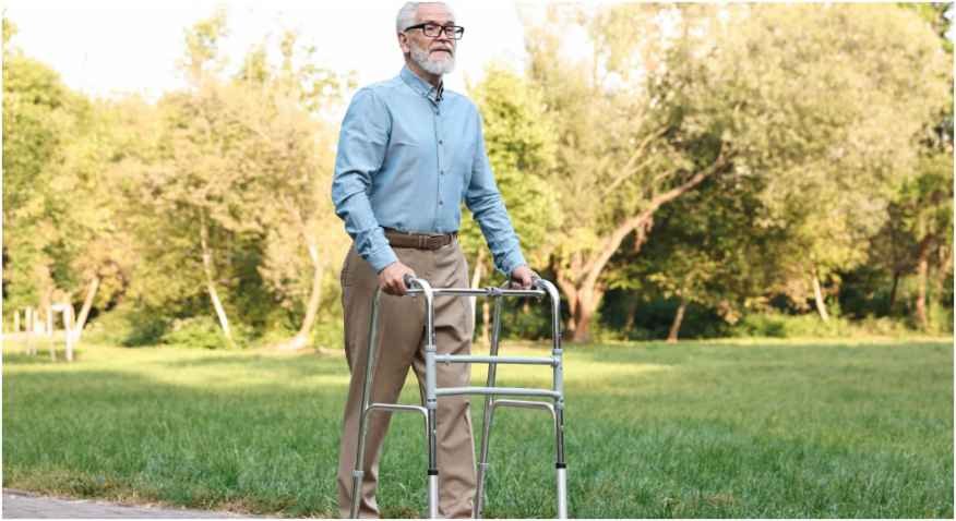 The Role of Technology in Enhancing Senior Mobility