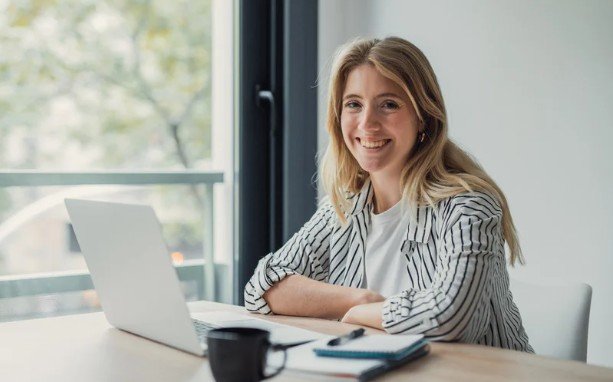 Establishing Clear Boundaries Between Work and Life